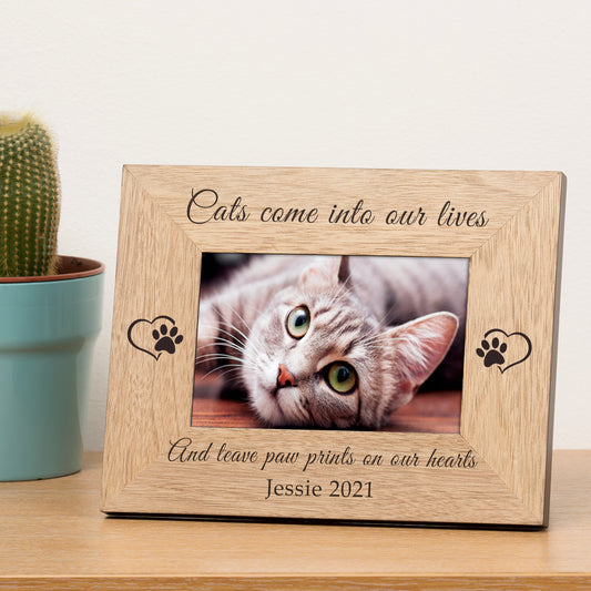 Paw Prints on our Hearts Cat Memory Wood Picture Frame (7"" x 5"")