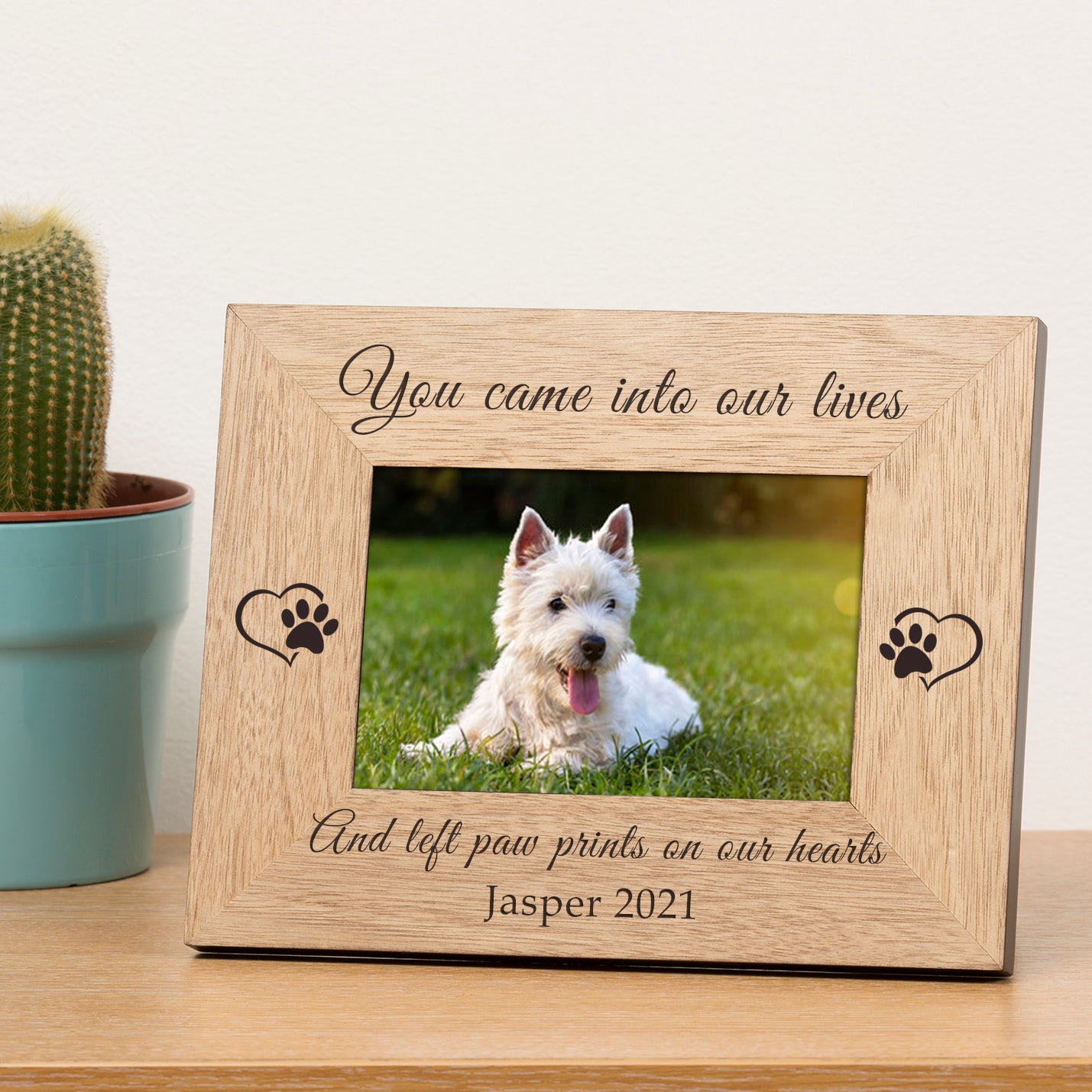 You Left Paw Prints On Our Hearts Pet Memory Wood Picture Frame (7"" x 5"")